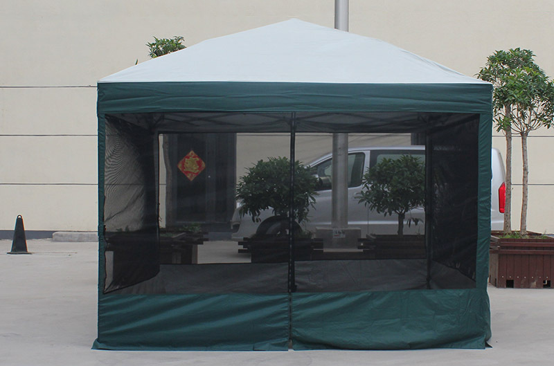 Custom pop up tent with mesh walls